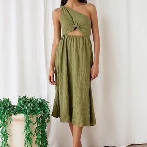 FORTUNATE ONE DIVE IN MIDI DRESS